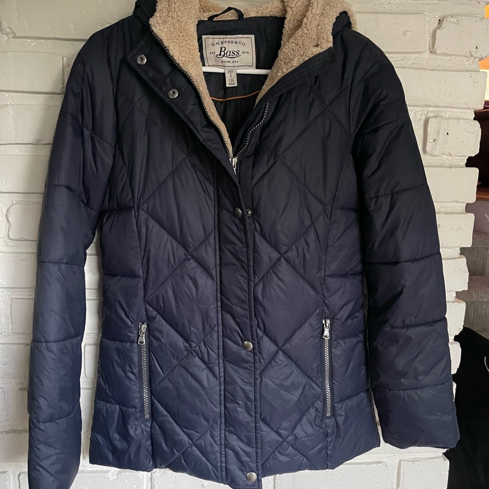 G.H. Bass & Co. Women's Dark Blue Quilted Puffer Jacket